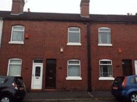 2 bedroom Terraced t...